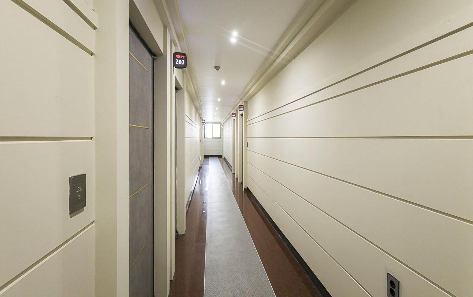Eco Hotel Mokpo Eksteriør bilde
