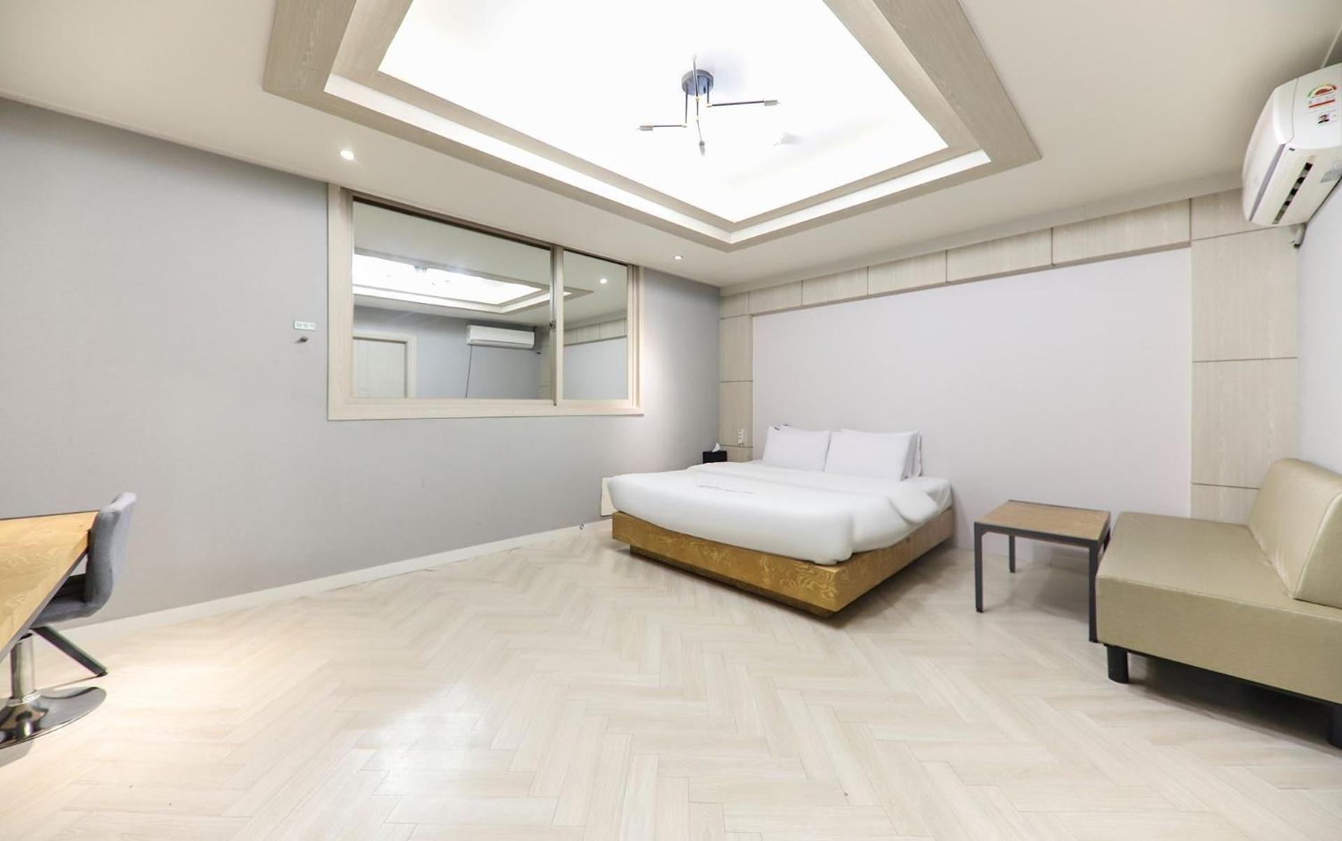 Eco Hotel Mokpo Eksteriør bilde