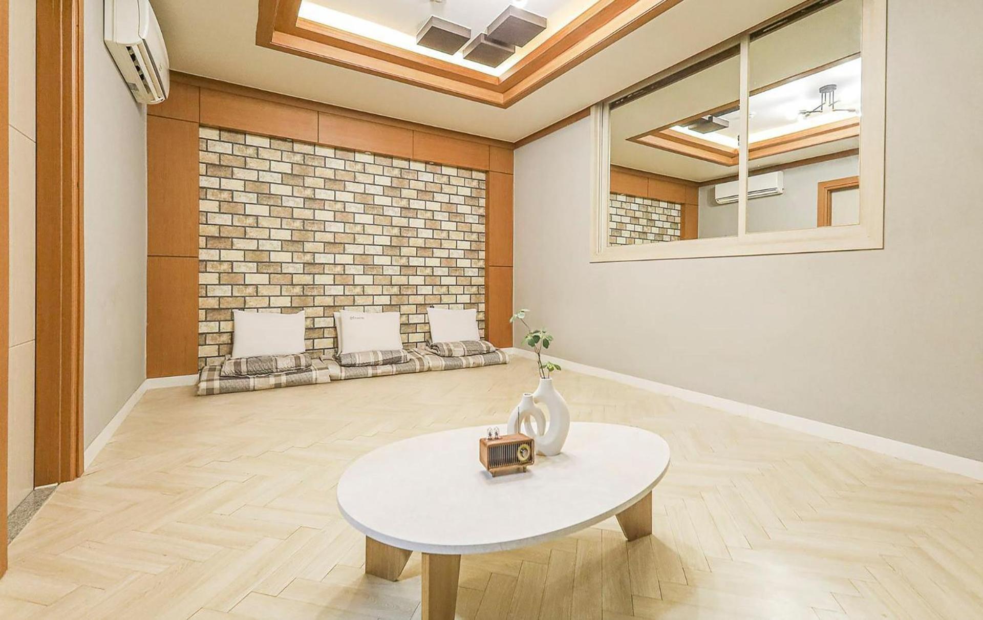 Eco Hotel Mokpo Eksteriør bilde