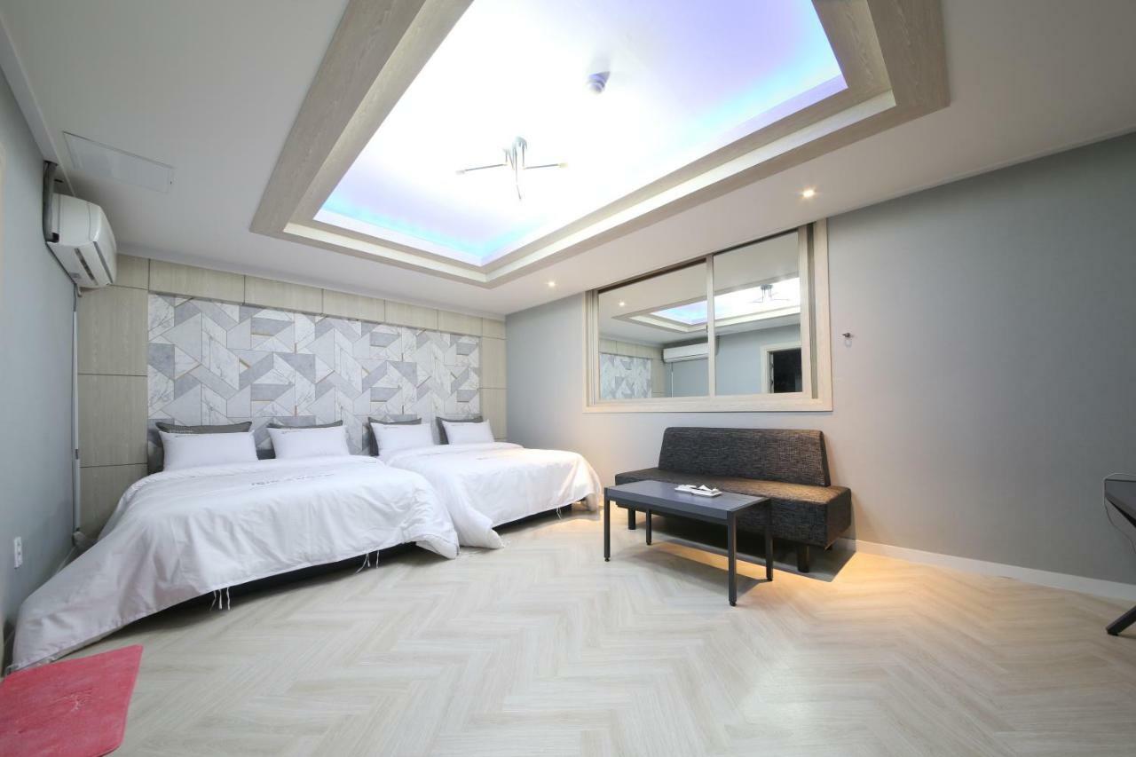 Eco Hotel Mokpo Eksteriør bilde