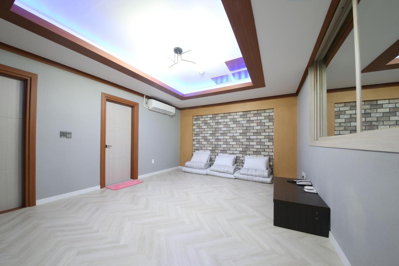 Eco Hotel Mokpo Eksteriør bilde