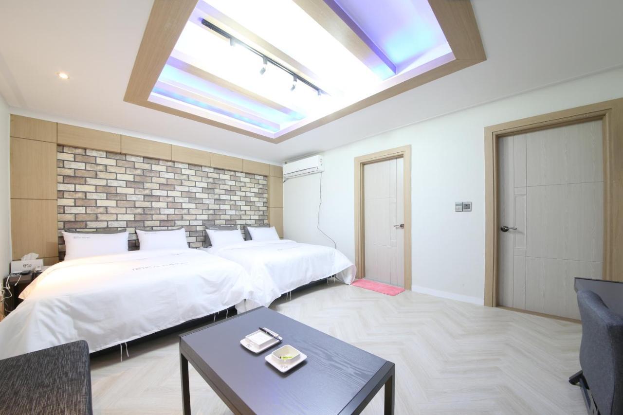 Eco Hotel Mokpo Eksteriør bilde